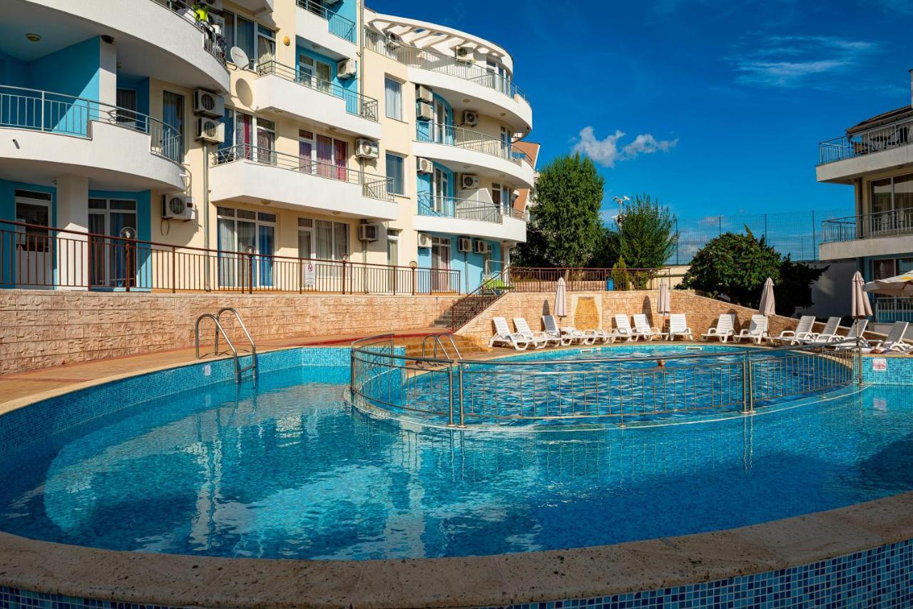 Menada Sunset Kosharitsa Apartments Bagian luar foto