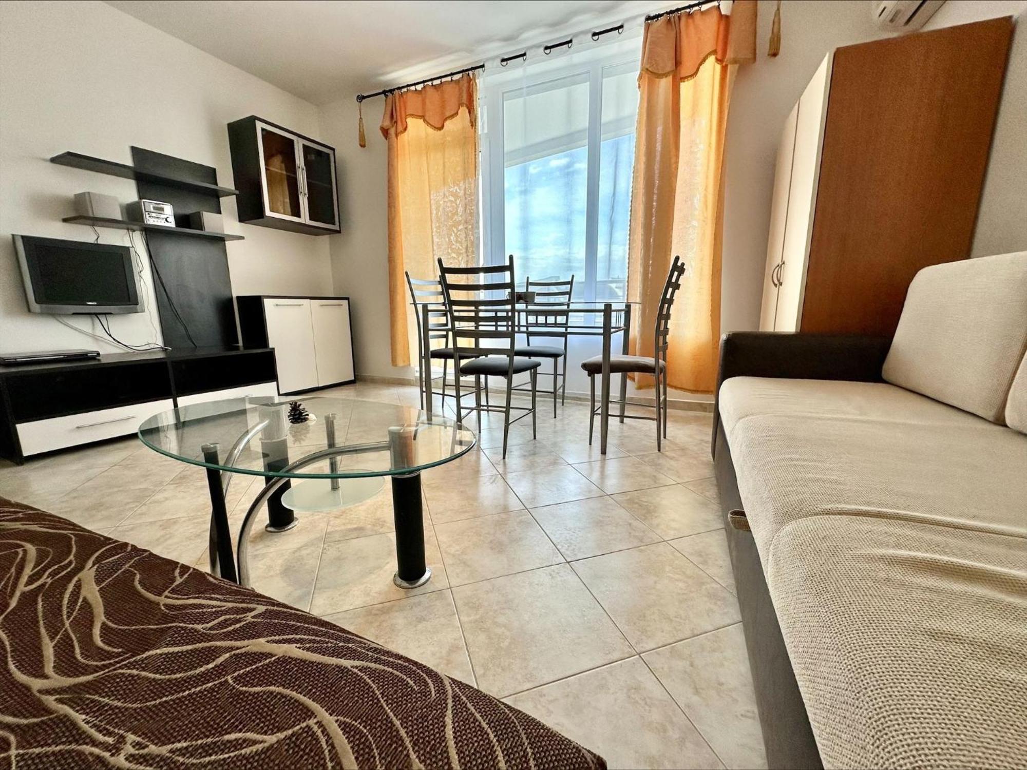Menada Sunset Kosharitsa Apartments Bagian luar foto