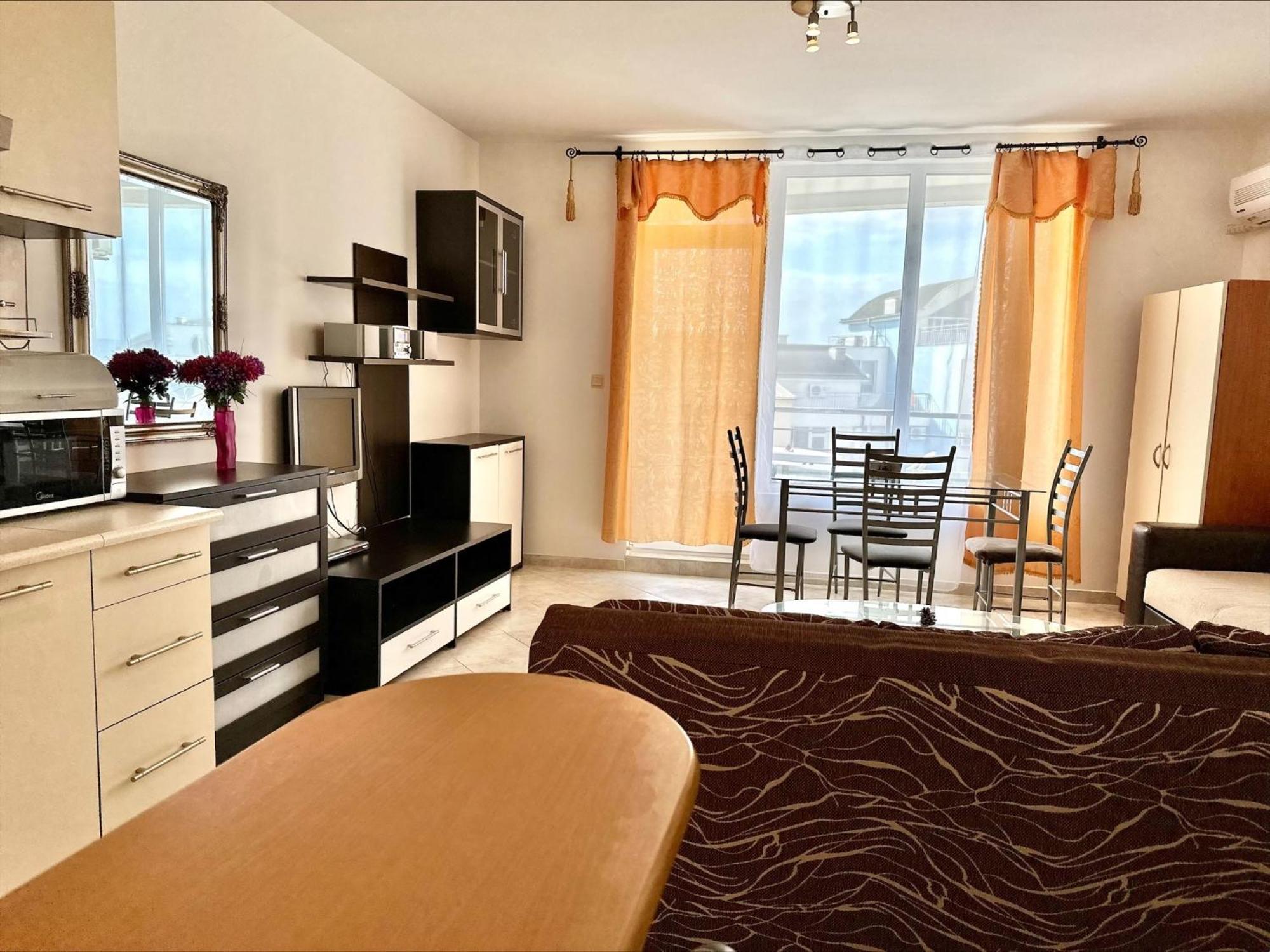 Menada Sunset Kosharitsa Apartments Bagian luar foto
